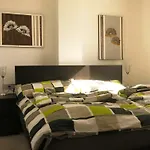 아파트 Feel-good-oasis *